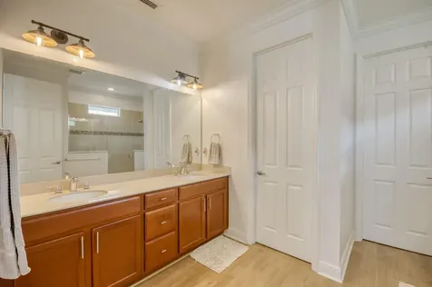 10095 Sw Indian Lilac Trail Port Saint Lucie FL 34987