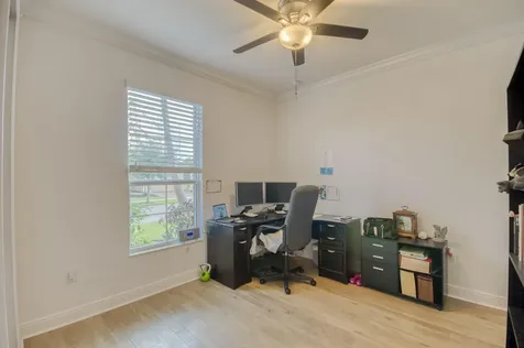10095 Sw Indian Lilac Trail Port Saint Lucie FL 34987