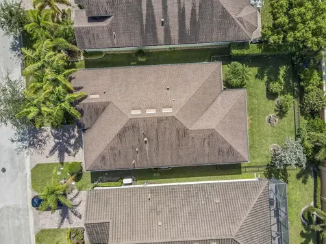 10095 Sw Indian Lilac Trail Port Saint Lucie FL 34987