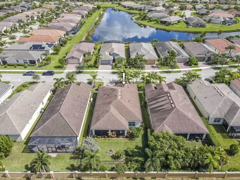 10095 Sw Indian Lilac Trail Port Saint Lucie FL 34987