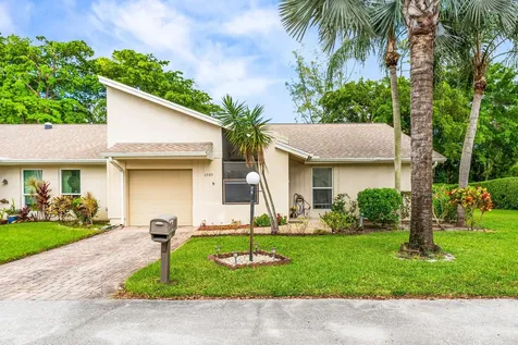 6989 Quince Lane Lake Worth FL 33467