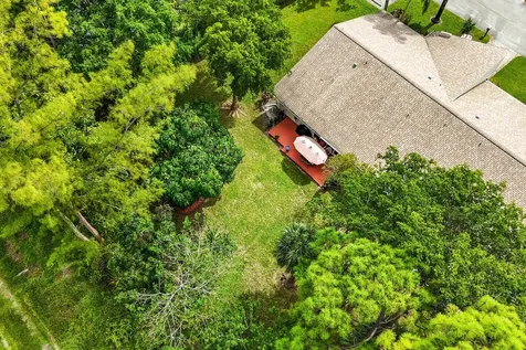 6989 Quince Lane Lake Worth FL 33467