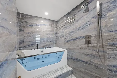 12 Royal Palm Way Boca Raton FL 33432