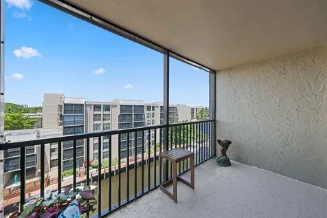 12 Royal Palm Way Boca Raton FL 33432