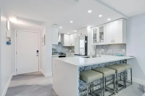 12 Royal Palm Way Boca Raton FL 33432