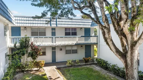 106 Tuscany B Delray Beach FL 33446