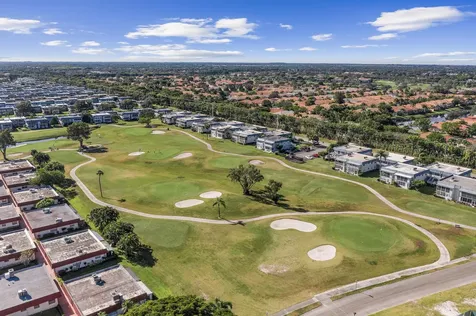 106 Tuscany B Delray Beach FL 33446