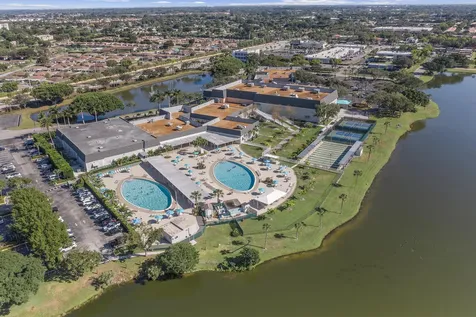 106 Tuscany B Delray Beach FL 33446