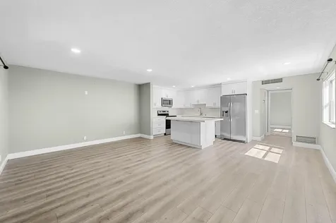 106 Tuscany B Delray Beach FL 33446