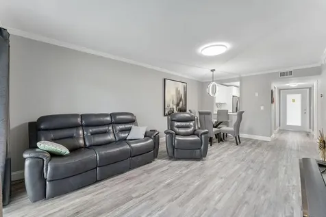118 Lake Constance Drive West Palm Beach FL 33411