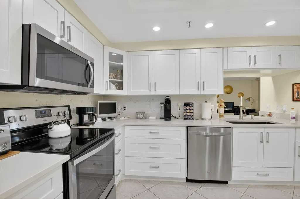 16032 Lomond Hills Trail Delray Beach FL 33446