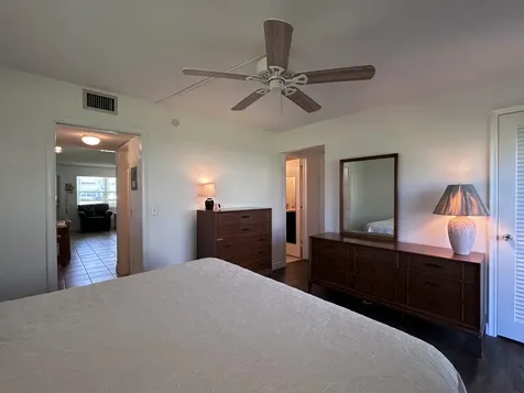680 Horizons W Boynton Beach FL 33435