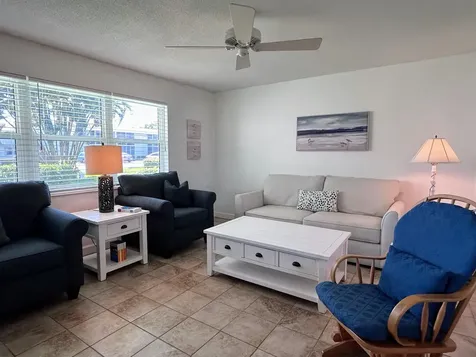 680 Horizons W Boynton Beach FL 33435