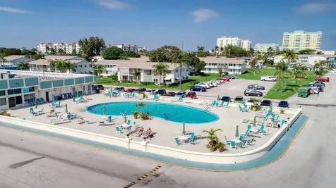 680 Horizons W Boynton Beach FL 33435