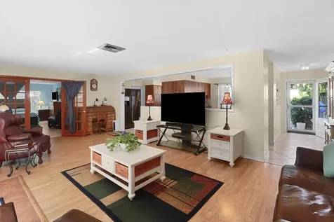 310 Wilma Circle Riviera Beach FL 33404