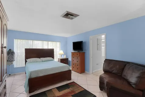 310 Wilma Circle Riviera Beach FL 33404