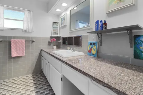 310 Wilma Circle Riviera Beach FL 33404