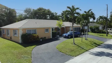 310 Wilma Circle Riviera Beach FL 33404
