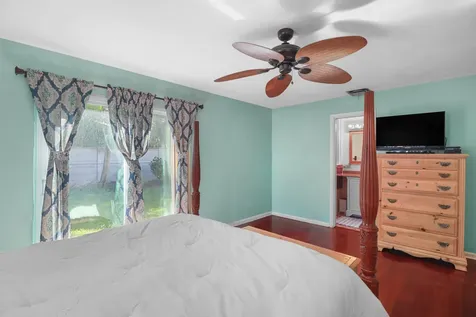 310 Wilma Circle Riviera Beach FL 33404