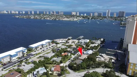 310 Wilma Circle Riviera Beach FL 33404