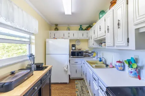 500 Bonnie Boulevard Palm Springs FL 33461