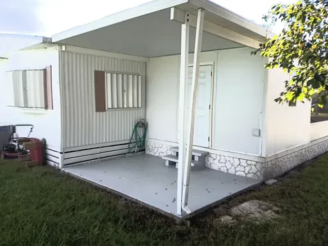 16 Guadalupe Port Saint Lucie FL 34952