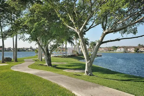 6458 Buena Vista Drive Margate FL 33065