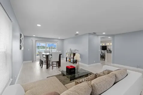 6458 Buena Vista Drive Margate FL 33065