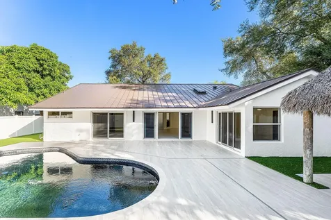 1380 Sw 1st Street Boca Raton FL 33486