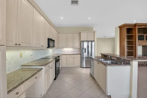 7303 Morocca Lake Drive Delray Beach FL 33446