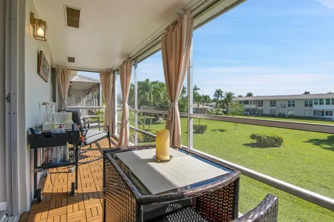 312 Ne 17th Avenue Boynton Beach FL 33435