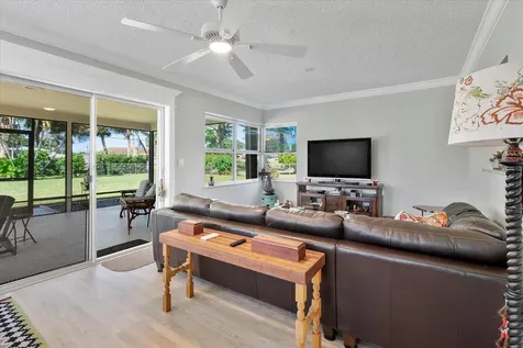 409 Se Gasparilla Avenue Port Saint Lucie FL 34983