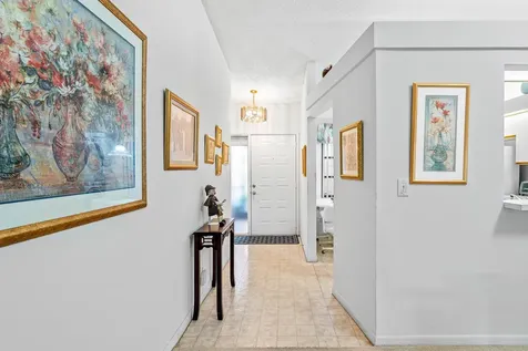 8282 Springlake Drive Boca Raton FL 33496