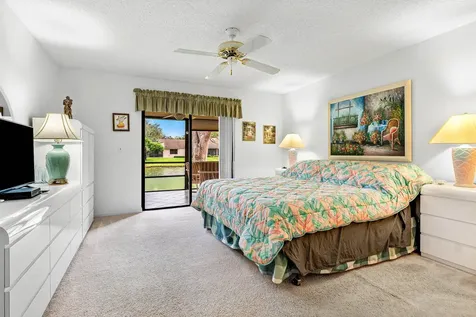 8282 Springlake Drive Boca Raton FL 33496