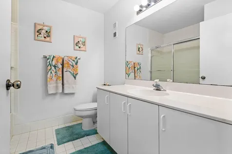 8282 Springlake Drive Boca Raton FL 33496