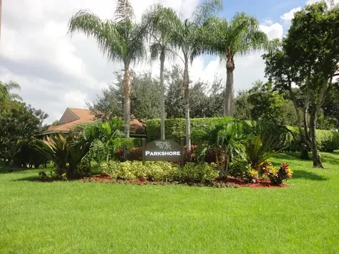8282 Springlake Drive Boca Raton FL 33496