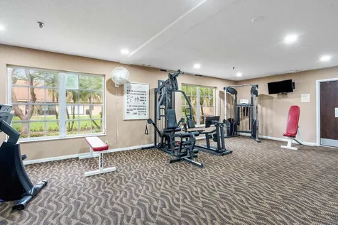 8282 Springlake Drive Boca Raton FL 33496