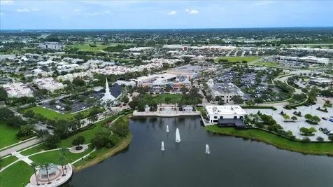 11400 Sw Hillcrest Circle Port Saint Lucie FL 34987
