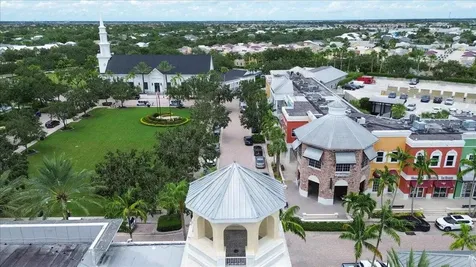 11400 Sw Hillcrest Circle Port Saint Lucie FL 34987