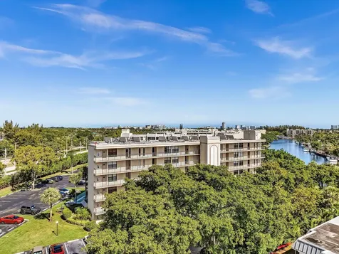 21 Royal Palm Way Boca Raton FL 33432