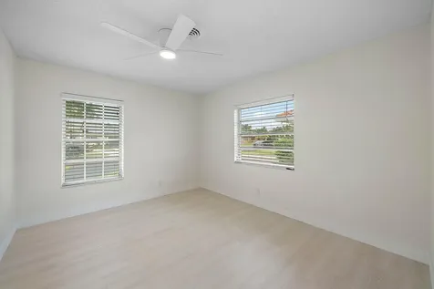 262 Ne 24th Court Boca Raton FL 33431