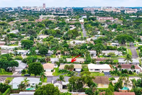 262 Ne 24th Court Boca Raton FL 33431