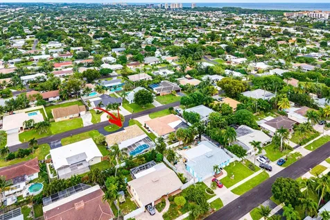262 Ne 24th Court Boca Raton FL 33431