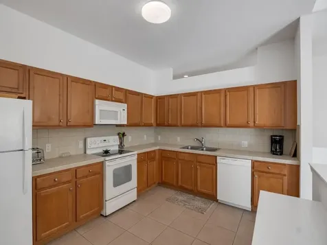 520 7th Square Vero Beach FL 32962