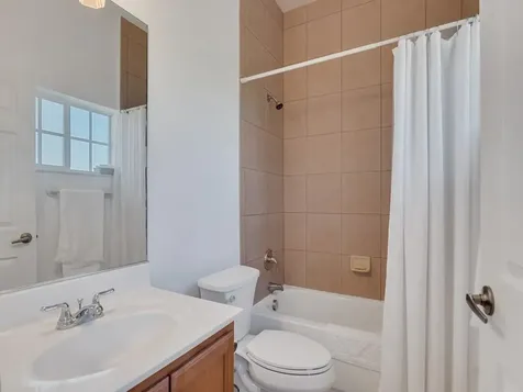 520 7th Square Vero Beach FL 32962