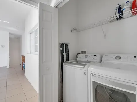 520 7th Square Vero Beach FL 32962