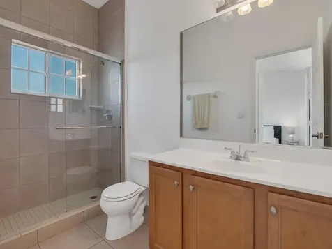 520 7th Square Vero Beach FL 32962