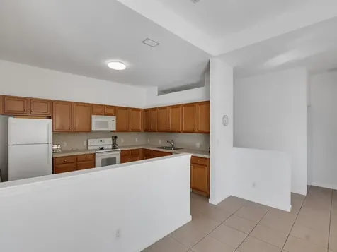 520 7th Square Vero Beach FL 32962