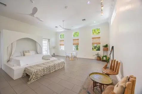 717 Forest Hill Boulevard West Palm Beach FL 33405