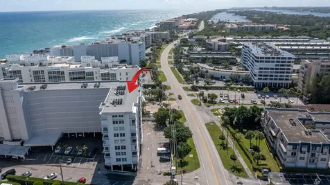 3570 S Ocean Boulevard South Palm Beach FL 33480